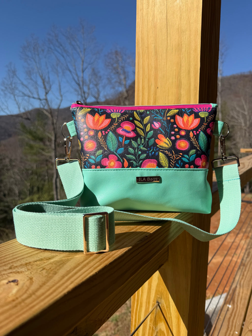 Alyssa Crossbody Bag