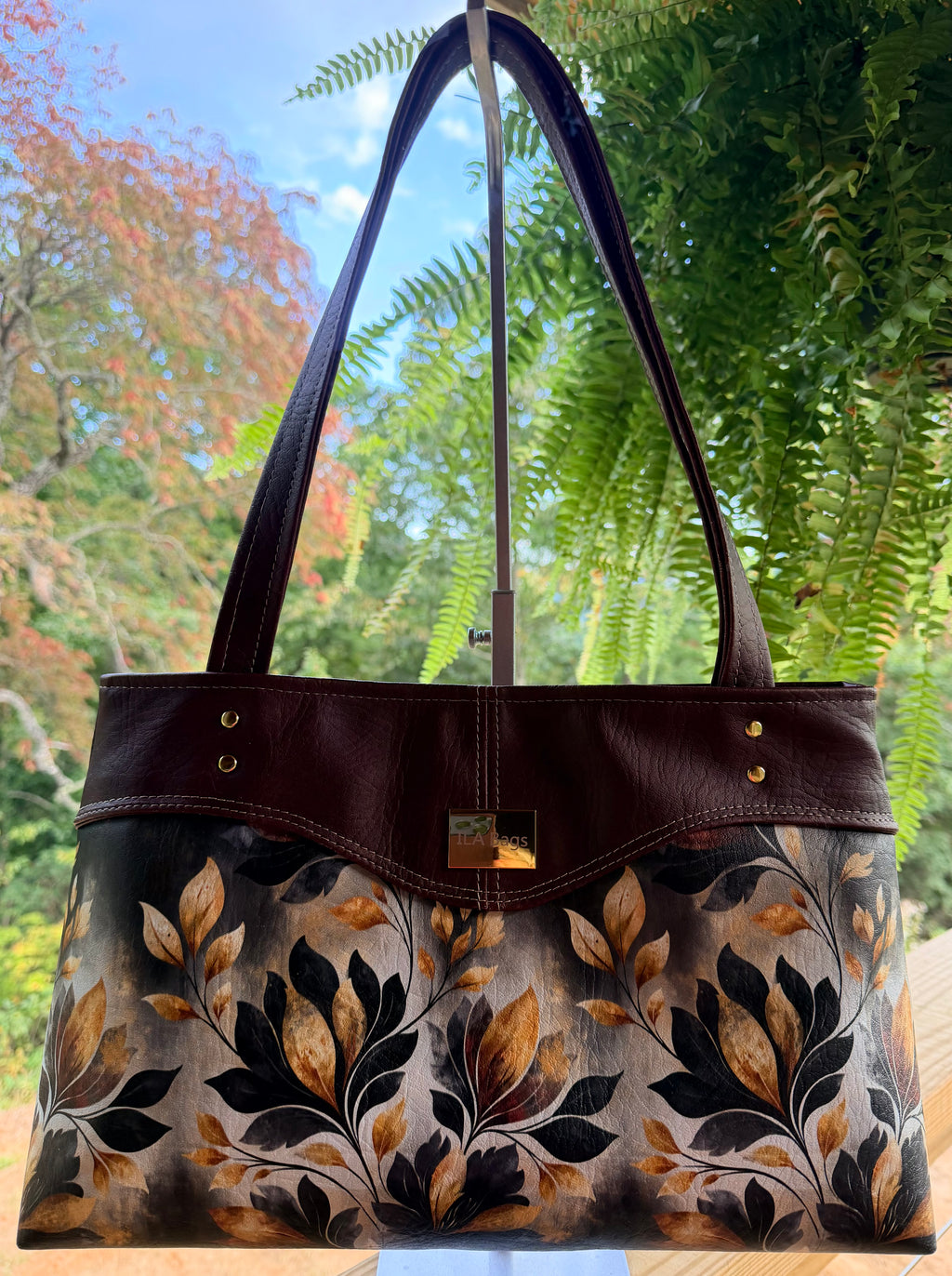 Floral Sweetheart Shoulder Bag