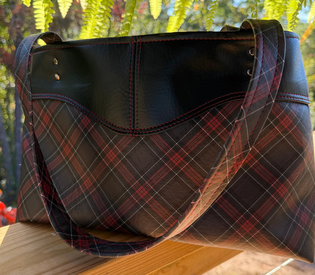 Plaid Sweetheart Shoulder Bag